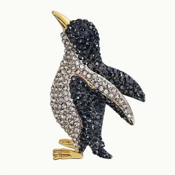 Rhinestone Penguin Brooch Pin Gold Tone - Picture 1 of 1